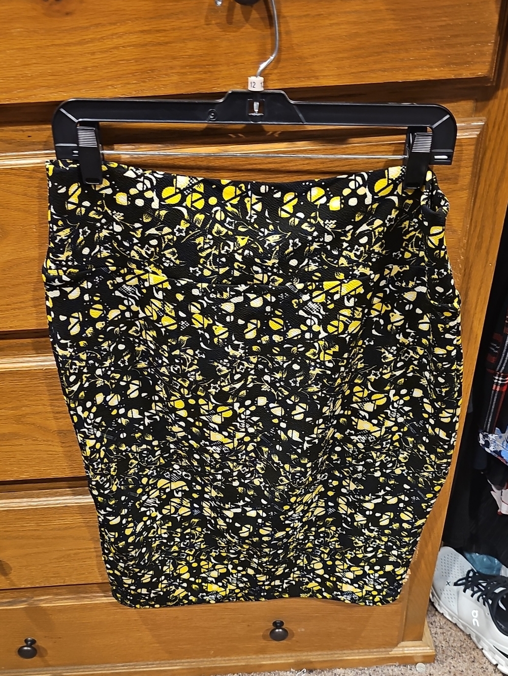 LuLaRoe Black and Yellow Abstract Pencil Skirt